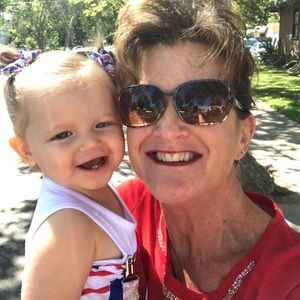 Meet your Posher, Danna